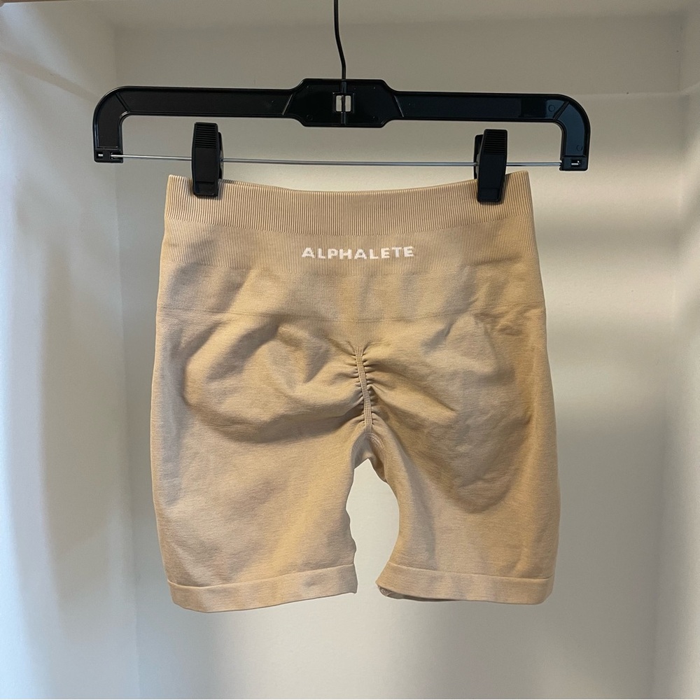 Alphalete Women’s Tan Sandy Gym Active Athletic Shorts